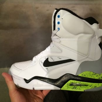 Nike Santa Monica - Nike Air Command Force (David Robinson). - Sports Wear Near Me - Santa Monica, California Nike Santa Monica - Nike Air Command Force (David Robinson). - Sports Wear Near Me - Santa Monica, California