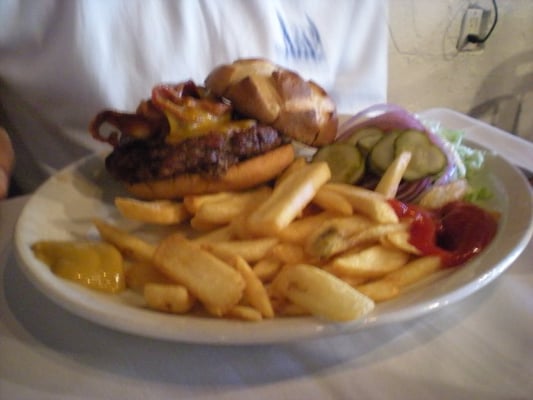 Bob Taylor's Ranch House by null