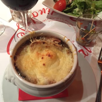 Le Cardinal - Home made French onion soup - Sports Bars Near Me - Paris, 75 Le Cardinal - Home made French onion soup - Sports Bars Near Me - Paris, 75