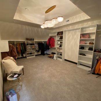 Handyman Fran - Walk in closet - Handyman Near Me