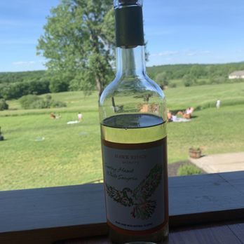 Hawk Ridge Winery - Wineries Near Me - Watertown, Connecticut