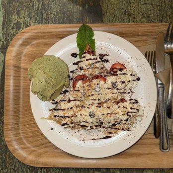Cafe Bench - delicious - Cafes Near Me - Flushing, New York