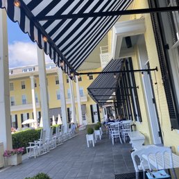 BLUE PIG TAVERN - Updated December 2025 - 771 Photos & 841 Reviews