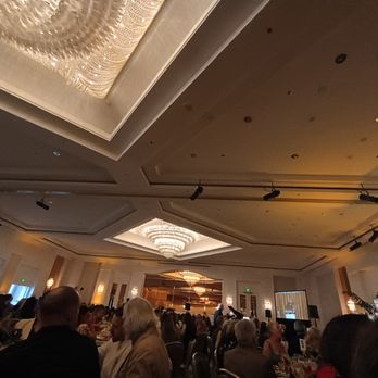 Sheraton Universal Hotel - Ballroom - Hotels Near Me - Universal City, California Sheraton Universal Hotel - Ballroom - Hotels Near Me - Universal City, California