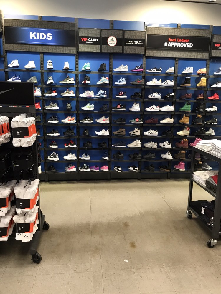 foot locker 86th street