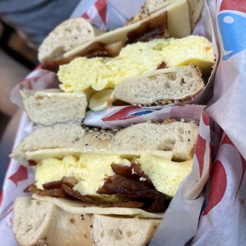 BROOKLYN WATER BAGEL - Updated February 2026 - 395 Photos & 304 Reviews