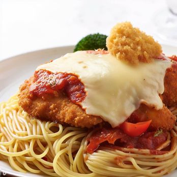 Georgia Diner - chicken parmesan with spaghetti and broccoli - Diners Near Me - Duluth, Georgia Georgia Diner - chicken parmesan with spaghetti and broccoli - Diners Near Me - Duluth, Georgia