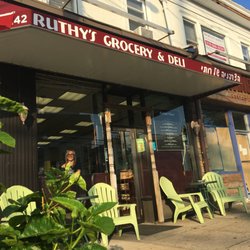 Ruthy's Grocery & Deli