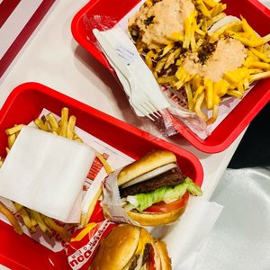 Photo of In-N-Out Burger - San Francisco, CA, United States. Number 3