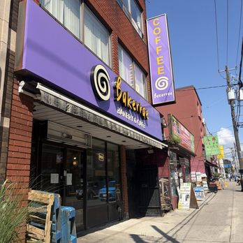 Bakerrae - Cafes Near Me - Toronto, Ontario