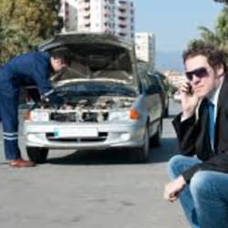 Mobile Mechanics Team - 24 hour Emergency roadside repairs