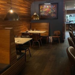 Henry Social Club - Inside