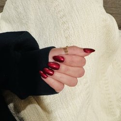 Hollywood Nails