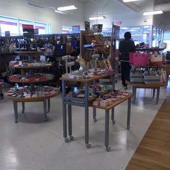 TJ Maxx - Department Stores Near Me - Indianapolis, Indiana TJ Maxx - Department Stores Near Me - Indianapolis, Indiana