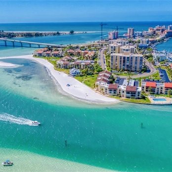Clearwater Point Beach - Clearwater Point Beach, Admiral House Condominiums, Clearwater Point Area, SouthEast end of Clearwater island, Tampa Bay - Beaches Near Me - Clearwater, Florida