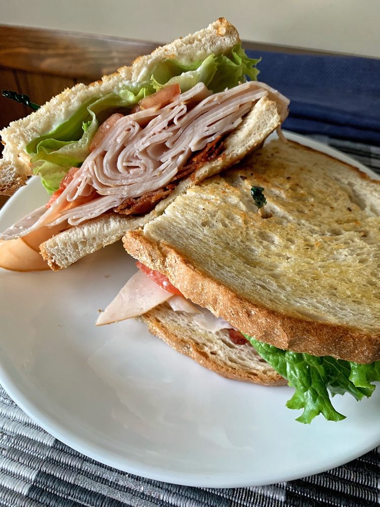 SCHNITZ DELI 69 Photos & 155 Reviews 1315 Fulton St E, Grand Rapids