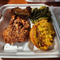 Fried Green Tomatoes - Fried chicken, green beans, and fried tomatoes