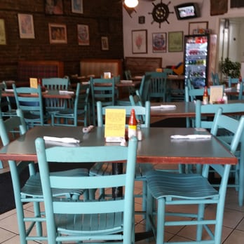 Aunny's - Layout of the seating area - Southern Near Me - Georgetown, South Carolina Aunny's - Layout of the seating area - Southern Near Me - Georgetown, South Carolina