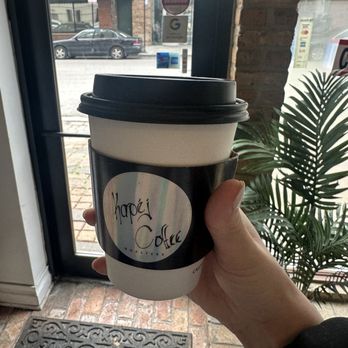 Kapéj Coffee - Vanilla Latte - Cafes Near Me - Chicago, Illinois Kapéj Coffee - Vanilla Latte - Cafes Near Me - Chicago, Illinois