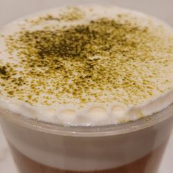 Green tea with salted cheese