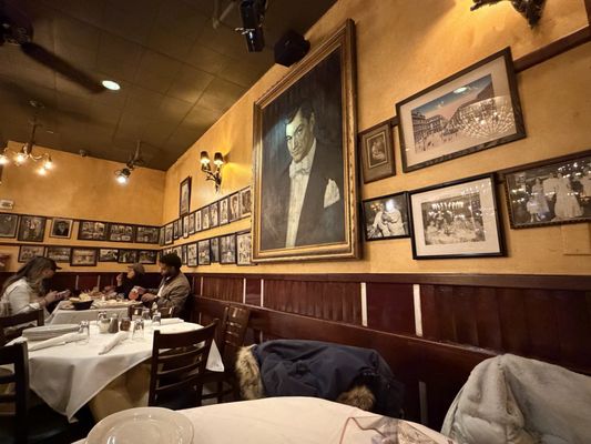 Carmine's - Time Square by null Carmine's - Time Square by null