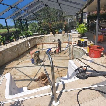 All Pools Dunrite - Old Liner Out - Pool Cleaners Near Me - Pensacola, Florida