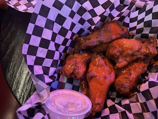 Tiny's Hi-Dive by null