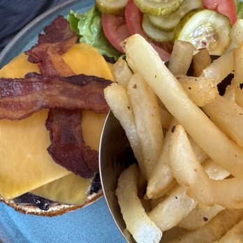 Mala Ocean Tavern - Wagyu Burger - Seafood Near Me - Lahaina, Hawaii Mala Ocean Tavern - Wagyu Burger - Seafood Near Me - Lahaina, Hawaii