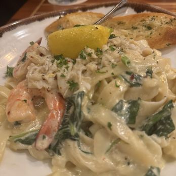 Pappas Seafood House - Shrimp & Crab Tagliatelle Pasta - Seafood Near Me - Humble, Texas Pappas Seafood House - Shrimp & Crab Tagliatelle Pasta - Seafood Near Me - Humble, Texas