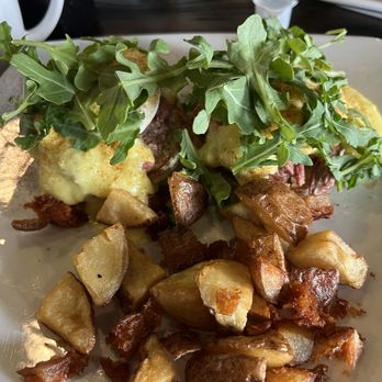 Truffle Bistro - Short rib eggs Benedict - Italian Near Me - Orange, California Truffle Bistro - Short rib eggs Benedict - Italian Near Me - Orange, California
