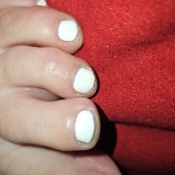 Lux Nail - Skin was clipped and left with poor quality