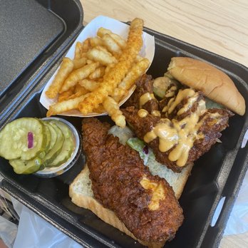 Dave's Hot Chicken - Dave's #3- 1 tender + 1 slider in medium - Chicken Shop Near Me - Indianapolis, Indiana