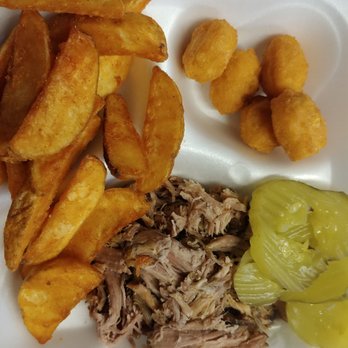 Smokey T's - Barbeque Near Me - Clanton, Alabama