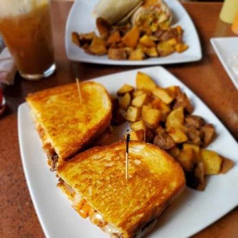 Frida Room - Breakfast & Brunch Near Me - Chicago, Illinois