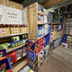 Ron's Market - BEER CAVE