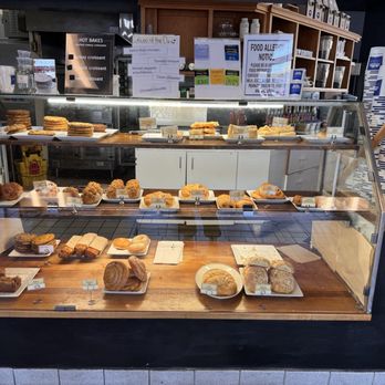 La Bou - Fresh bakery items - Coffee & Tea Near Me - Elk Grove, California