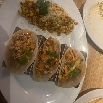 Doc B's Restaurant + Bar - Street tacos - Bars Near Me - Indianapolis, Indiana