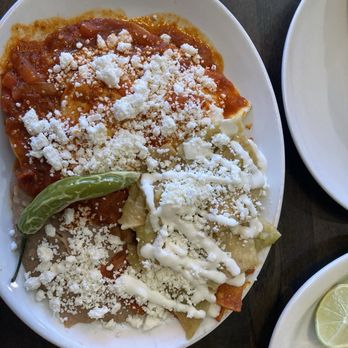 Ely's Restaurant - Huevos rancheros con chilaquiles - Breakfast & Brunch Near Me - Las Vegas, Nevada Ely's Restaurant - Huevos rancheros con chilaquiles - Breakfast & Brunch Near Me - Las Vegas, Nevada