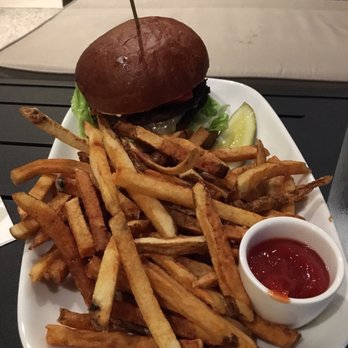 ninetwentyfive - please try to cook well done at the first time.. - Bars Near Me - Wayzata, Minnesota