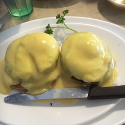 Eggs Benedict