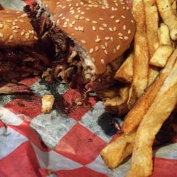 Cross Creek Inn - Brisket and fresh cut fries