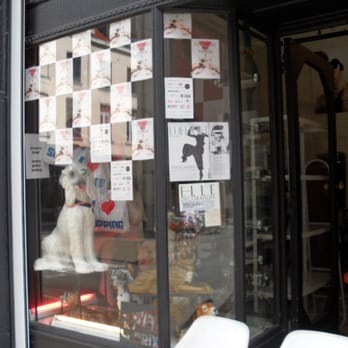 Bernard Gavilan - Used, Vintage & Consignment Near Me - Brussels, BRU Bernard Gavilan - Used, Vintage & Consignment Near Me - Brussels, BRU