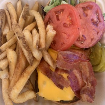 Kapahulu Market - Bacon Burger - Burgers Near Me - Honolulu, Hawaii Kapahulu Market - Bacon Burger - Burgers Near Me - Honolulu, Hawaii