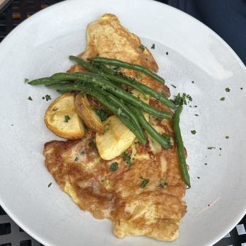 Chives Door County - Grilled fish - New American Near Me - Baileys Harbor, Wisconsin