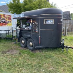 Coffee Break - Horse trailer!
