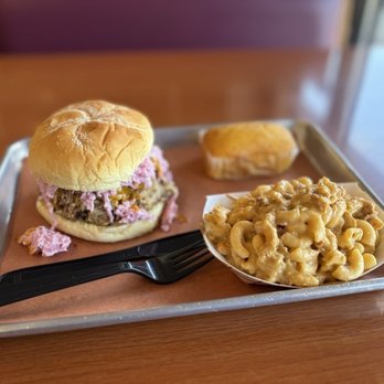 The Pig Rig BBQ - Carolina Pulled Pork Combo - Barbeque Near Me - Wallingford, Connecticut The Pig Rig BBQ - Carolina Pulled Pork Combo - Barbeque Near Me - Wallingford, Connecticut