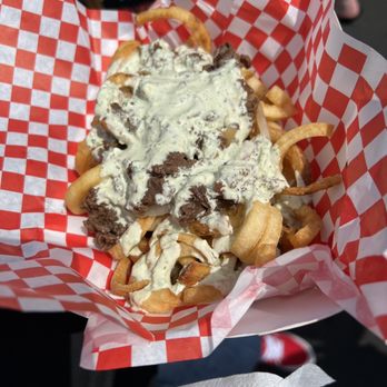 Rose Bowl Stadium - Trash fries ...mother load fries - Stadiums & Arenas Near Me - Pasadena, California