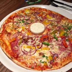 Piccoli's Roadhouse - Pizza Colorado