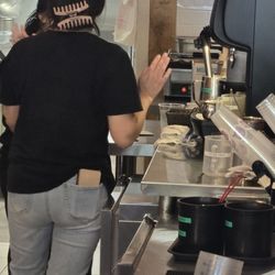 Nom Station - Making the order