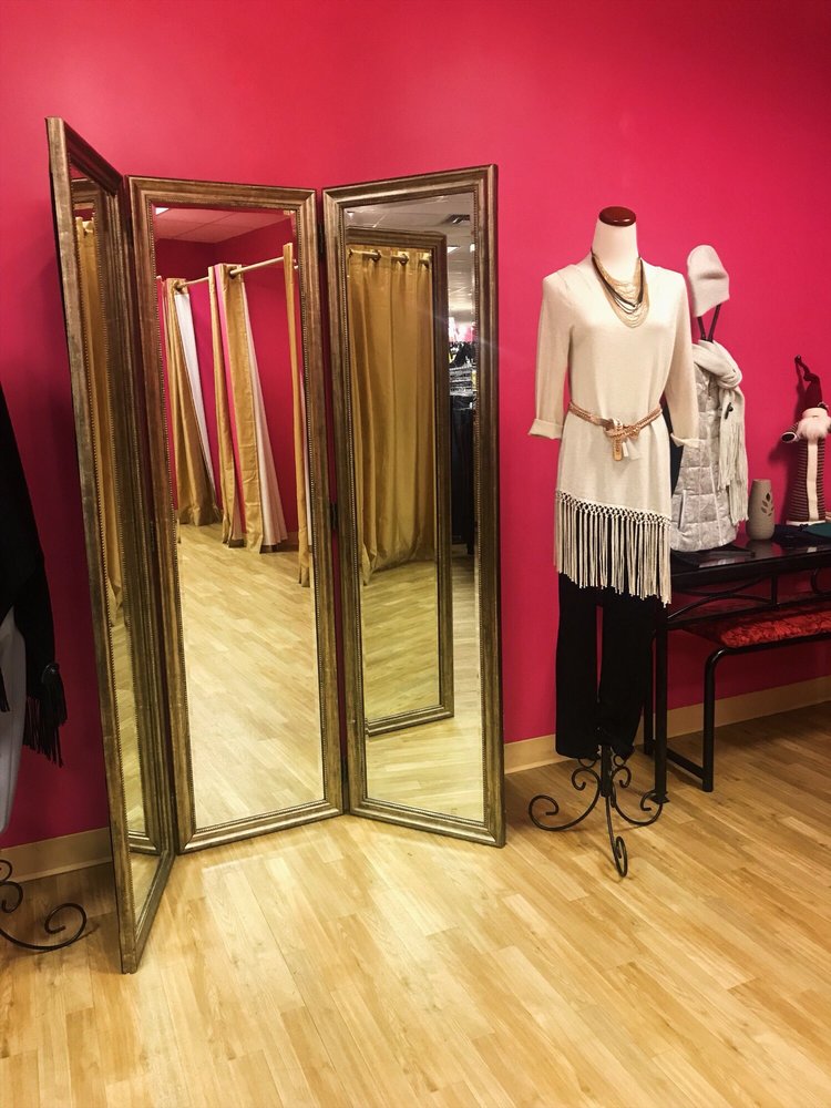 PINK DOOR RESALE 31 Photos & 19 Reviews Women's Clothing 329 W